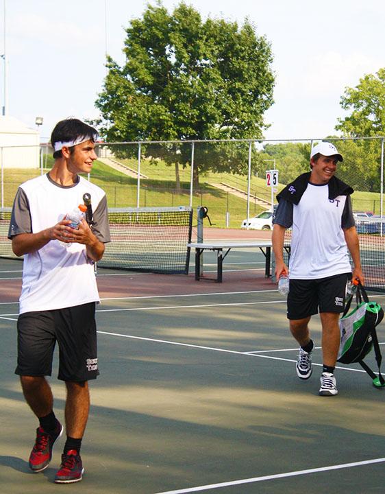 South boys tennis beats BNL