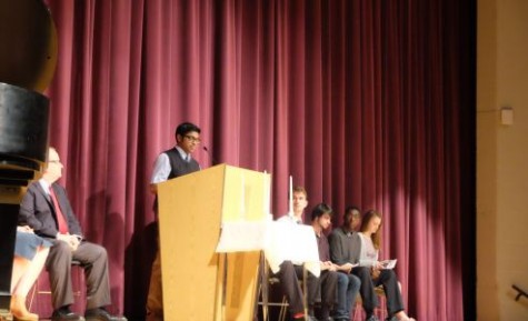 Senior Josh Nunes presents at the NHS induction ceremony. The ceremony was held tonight for new NHS members.