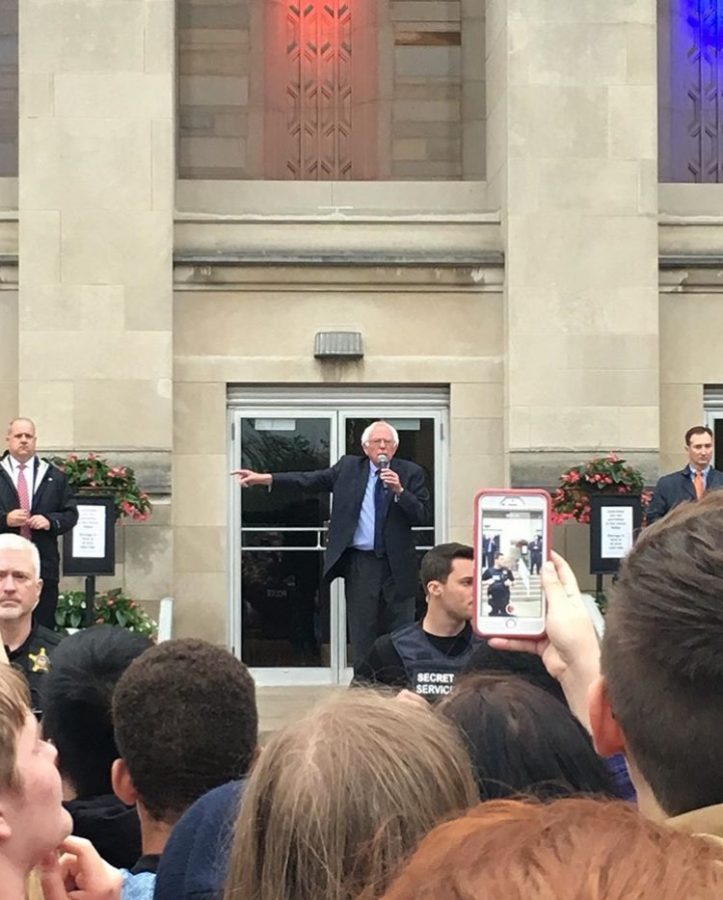 South+students+feel+the+Bern+at+rally