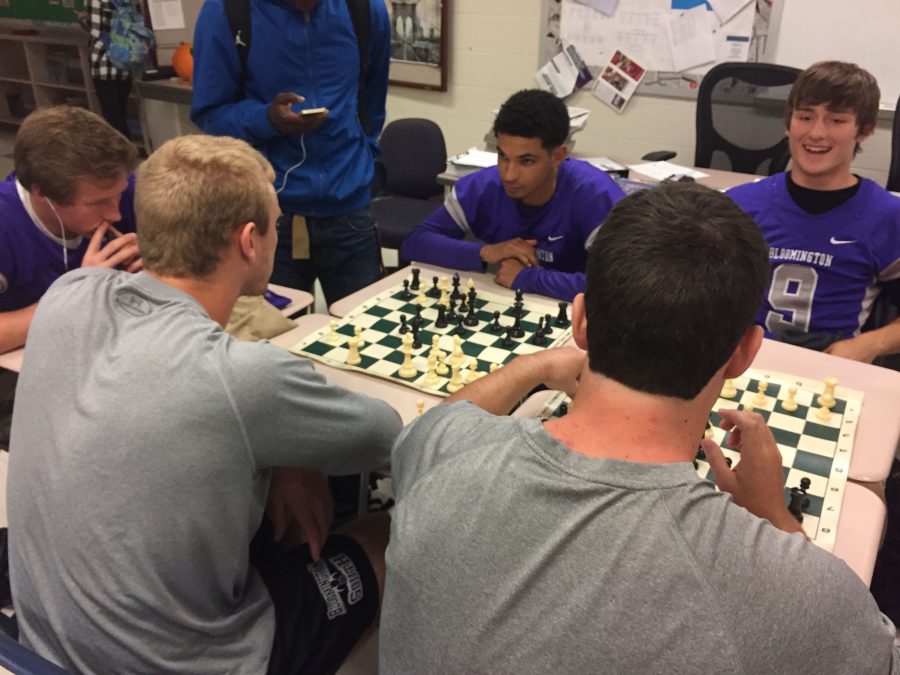 Football players prepare for sectionals game