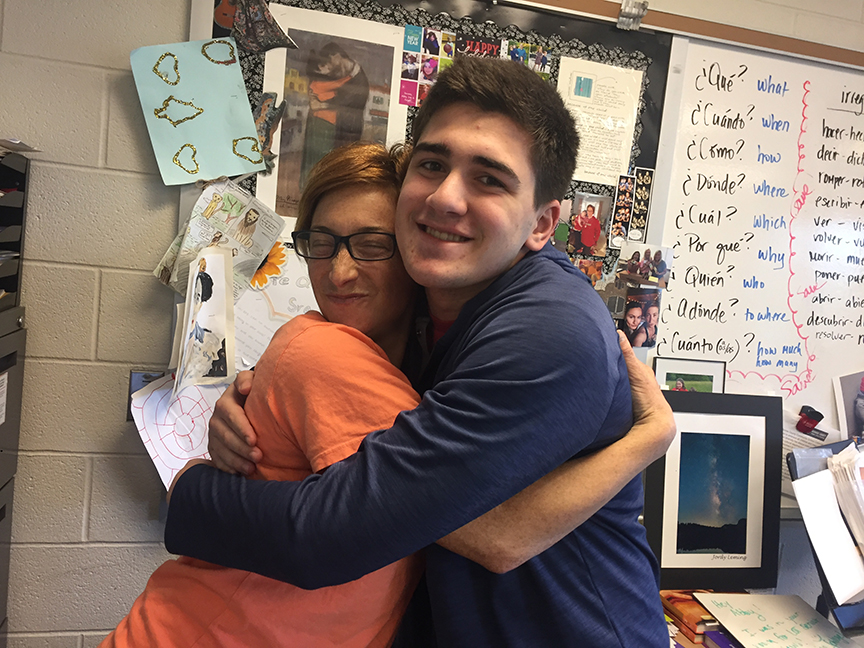 Students celebrate spanish teacher Abby Gray's birthday