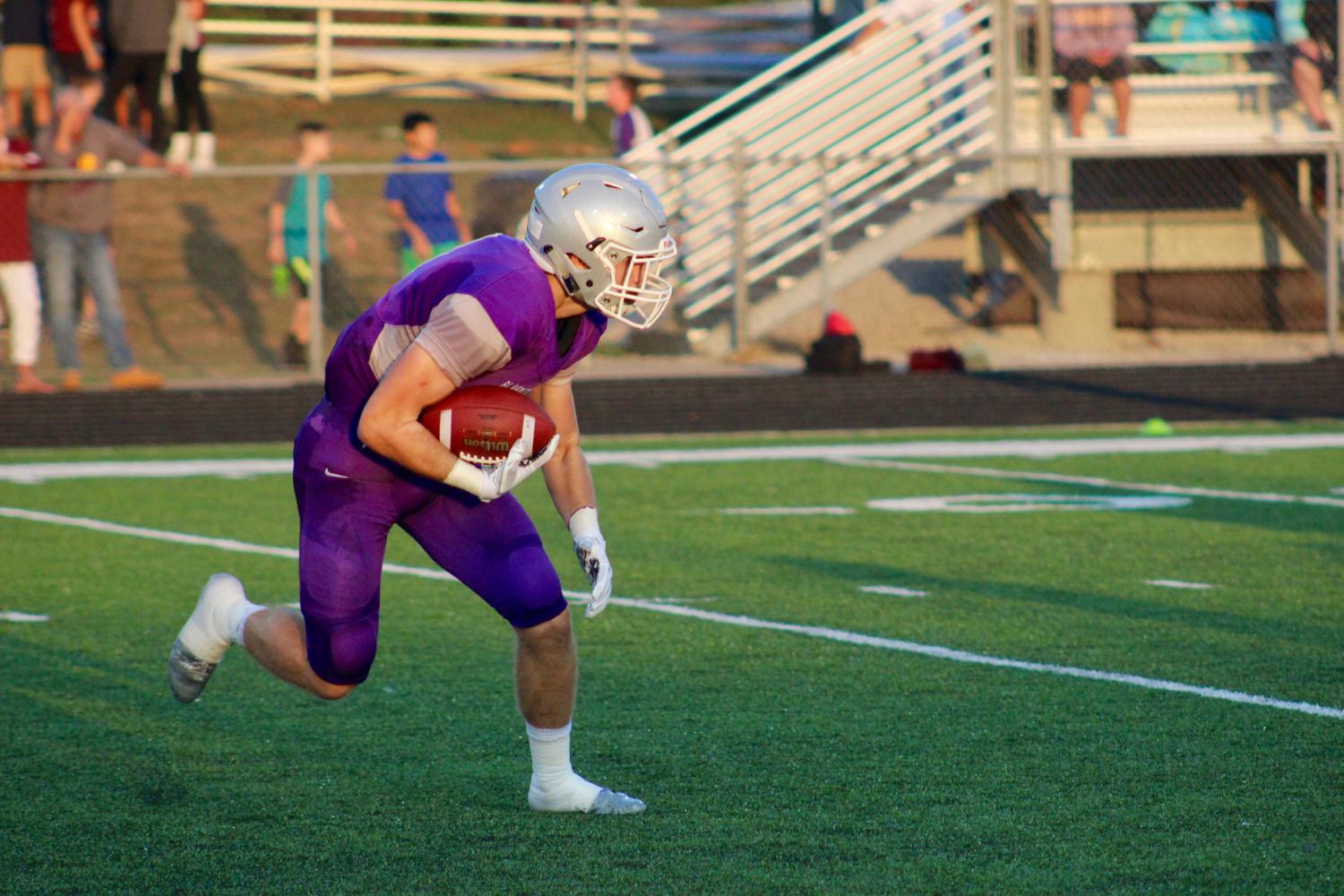 Football:   Sept 9th (W): After losing key components from the team due to graduation, the stakes for coach Mo and the Panthers were high against a hungry North team that had just gained its first win since 2015 the week prior. However, South put the Cougars to bed with relative ease in a 49-20 win. While many panthers rose to the occasion, none rose higher than senior quarterback Gavin Yeskie, who threw for 313 yards and three touchdowns.