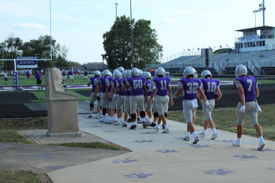 South Heads to Lucas Oil Stadium