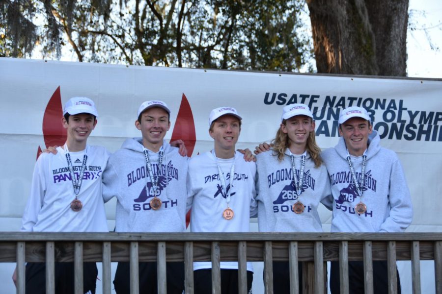 Members+of+the+Dirty+South+XC+USATF+team+pose+with+their+all+american+medals.+%28from+left+to+right%29+Josh+MIller%2C+Jack+Gillard.+Jake+Wiznewsk%2C+and+Lucas+Coniaris.++Photo+courtesy+of+Caroline+Shaw