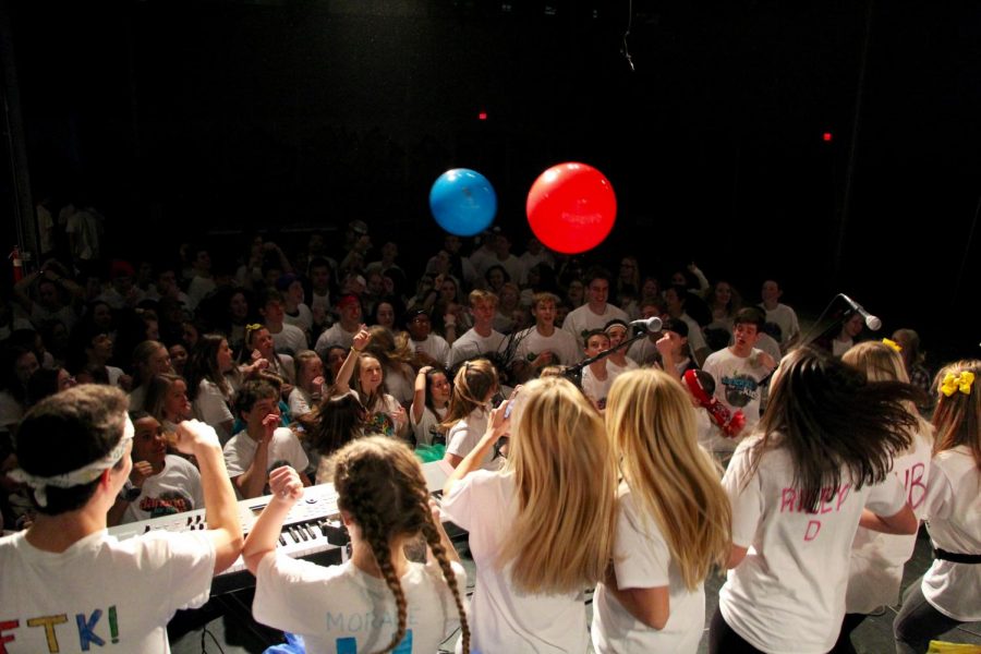 The Bloomington South Dance Marathon hosted Red Hot for Riley last night. Red Hot is an event filled with live music, dancing and a cornhole tournament.