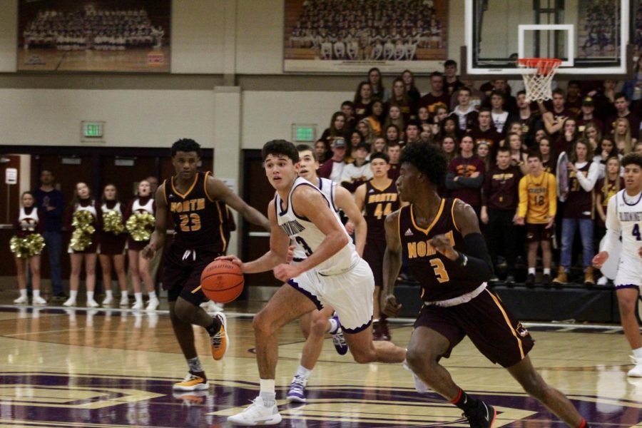 South's Anthony Leal (3) dribbles downcourt.