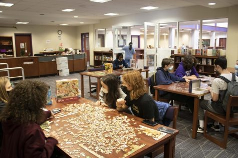 South students enjoy daily puzzling in the library 