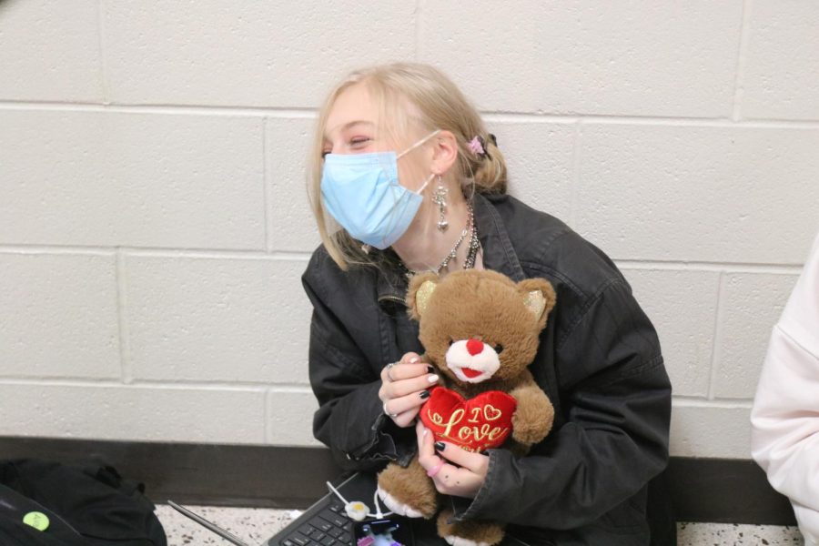 Students React to Gifts on Valentine's Day
