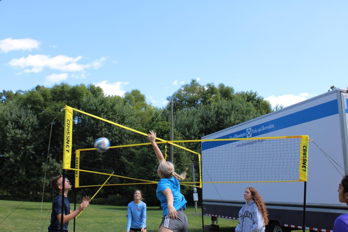 Students enjoy South Habitat's community picnic with volleyball and games on Sunday September 7.