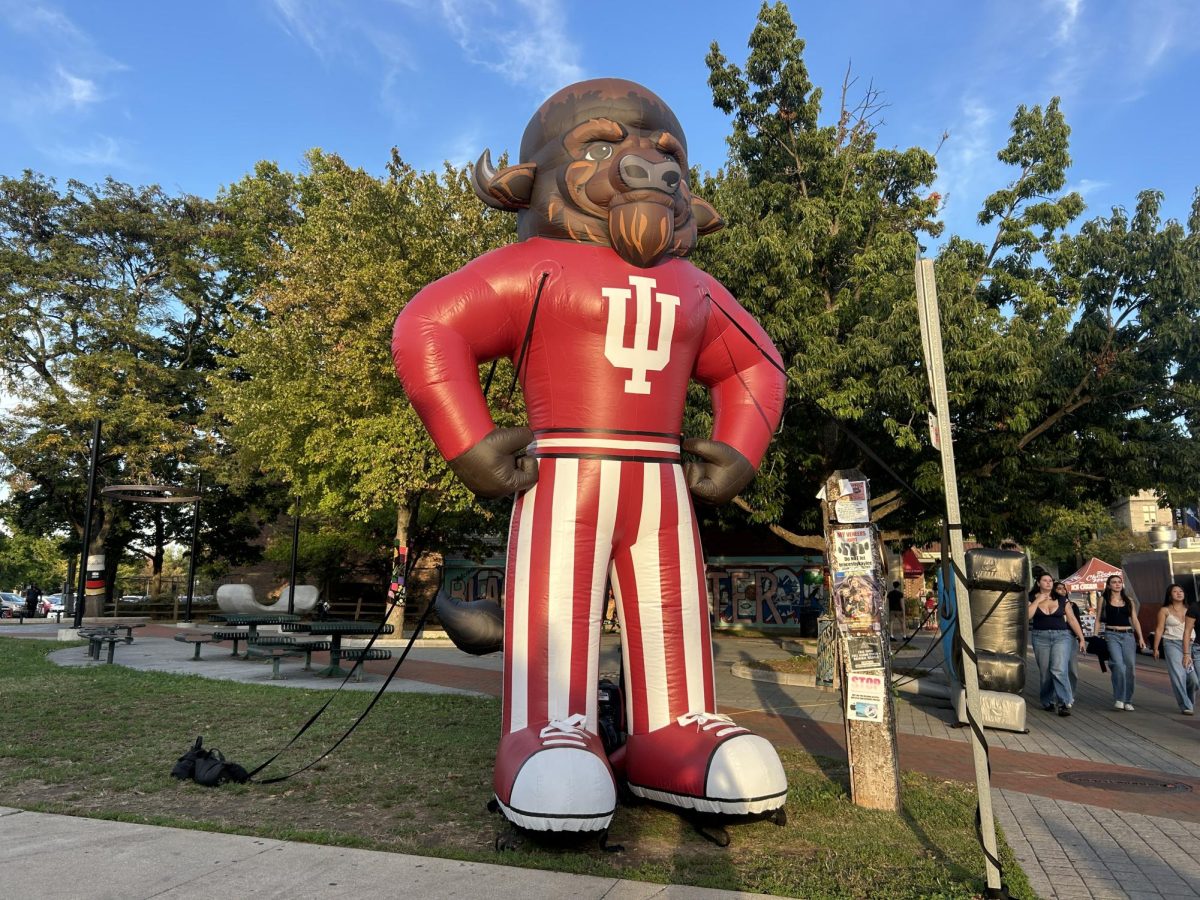 Giant blowup bison decorates Kirkwood to kick off Hoosier Hoops